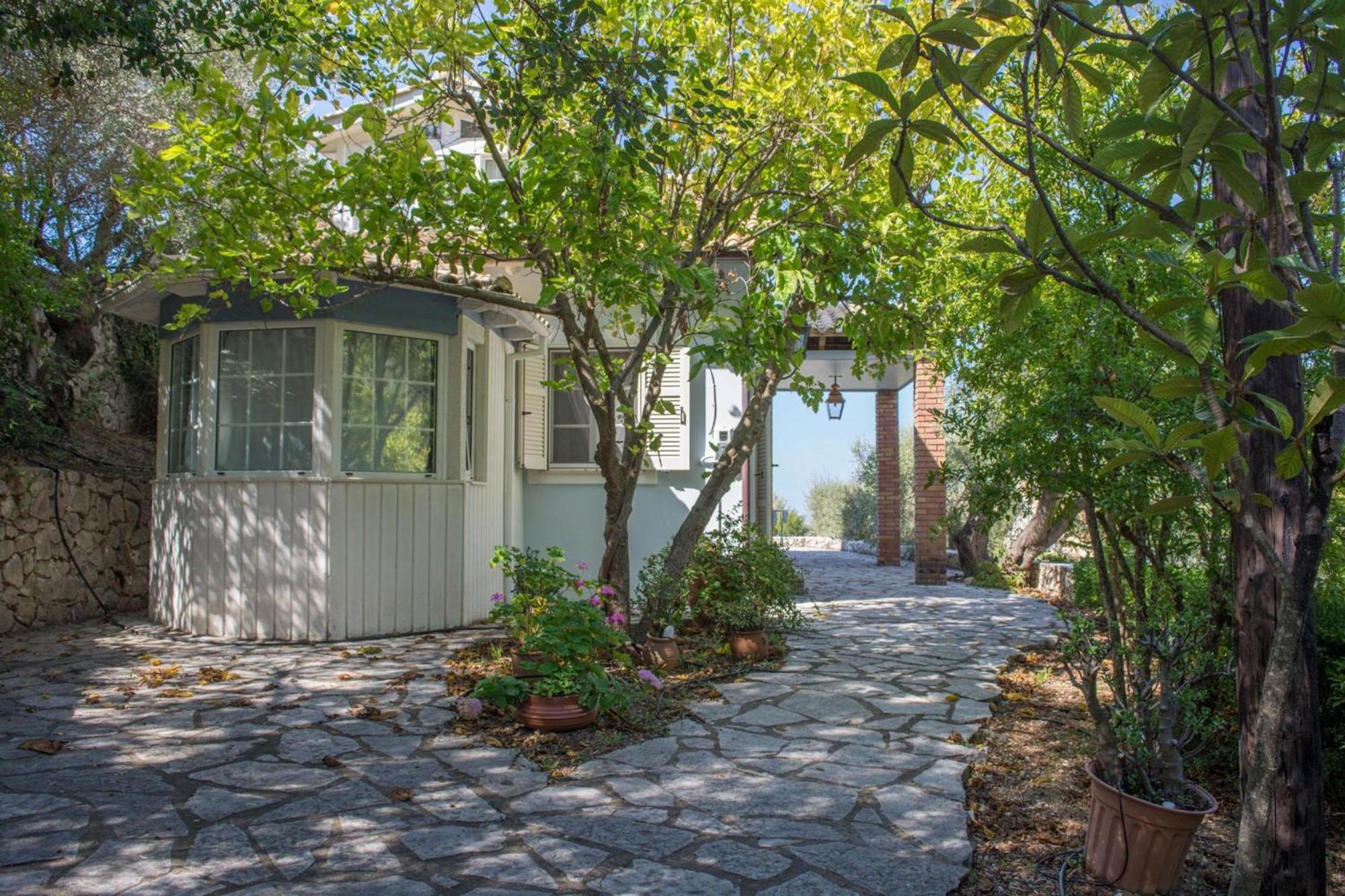 Agios Nikitas Villas Eksteriør billede
