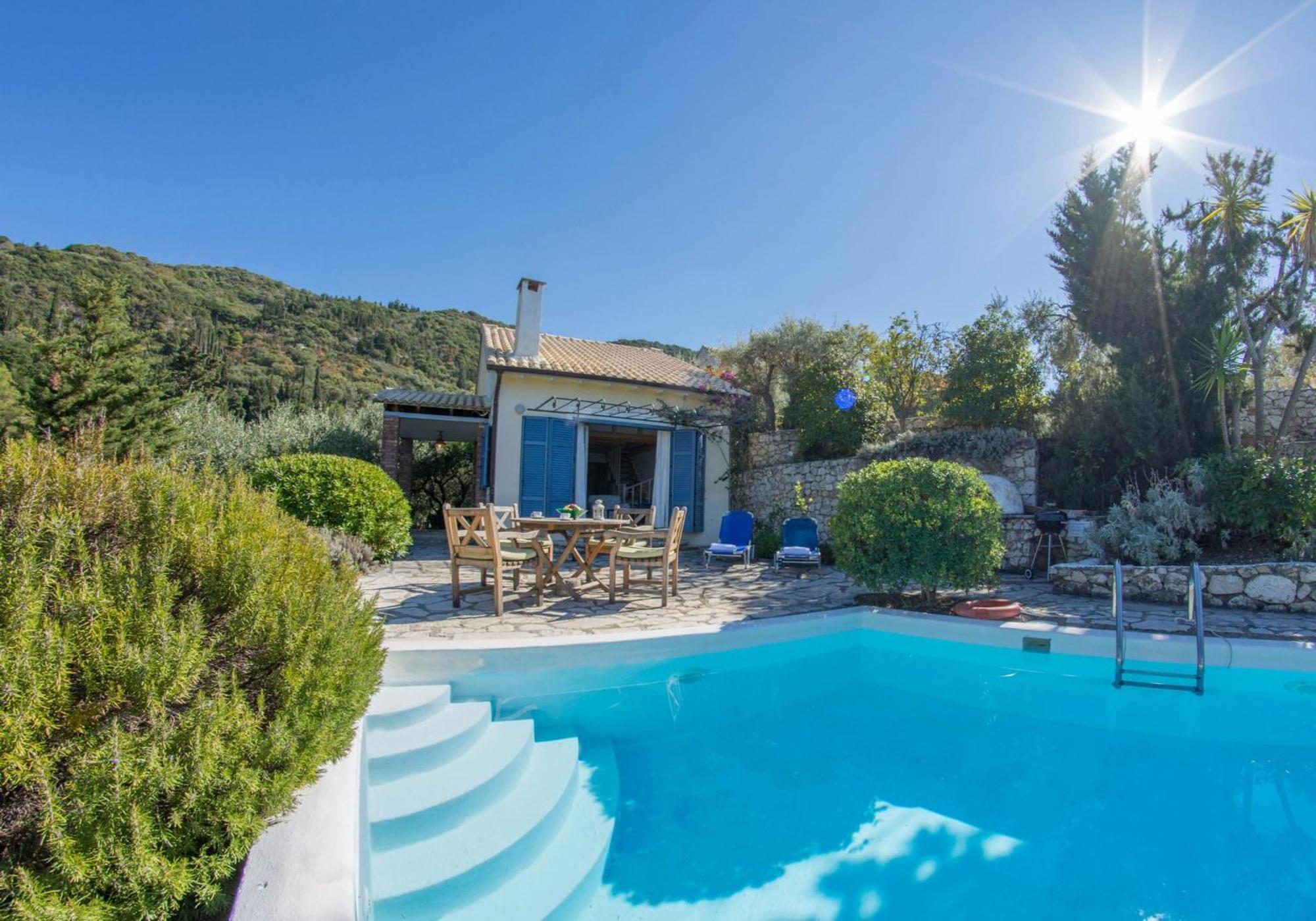 Agios Nikitas Villas Eksteriør billede