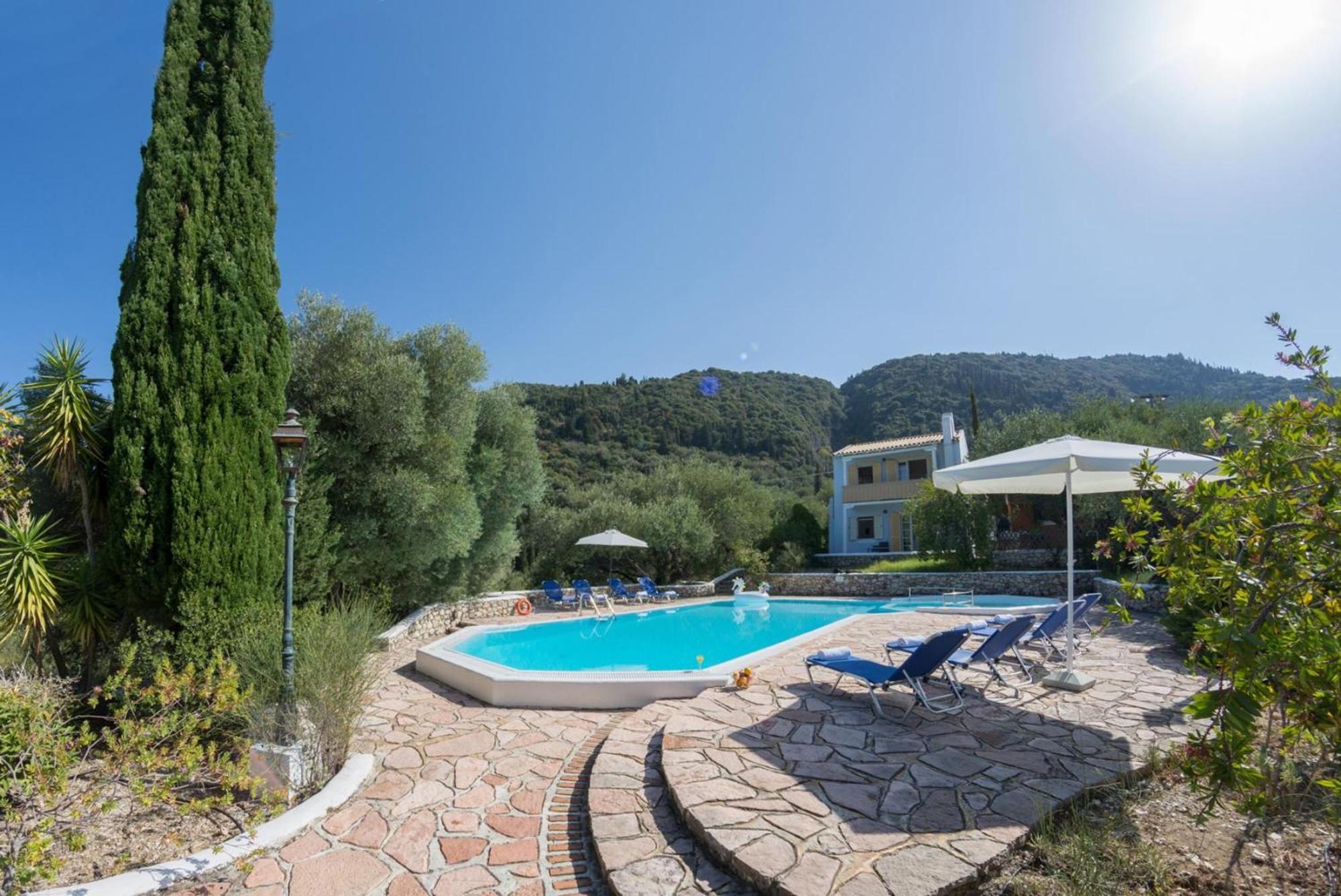 Agios Nikitas Villas Eksteriør billede