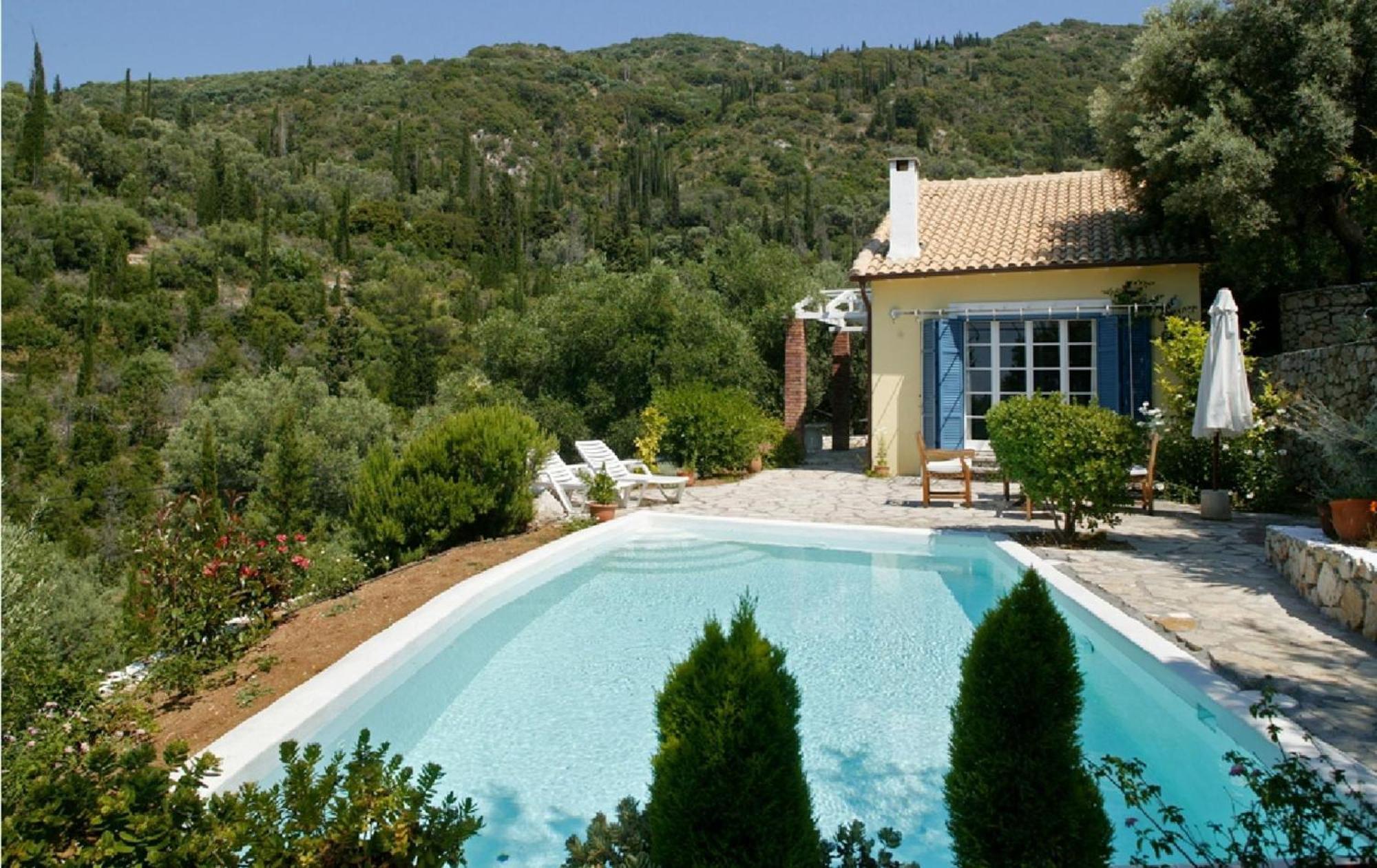 Agios Nikitas Villas Eksteriør billede