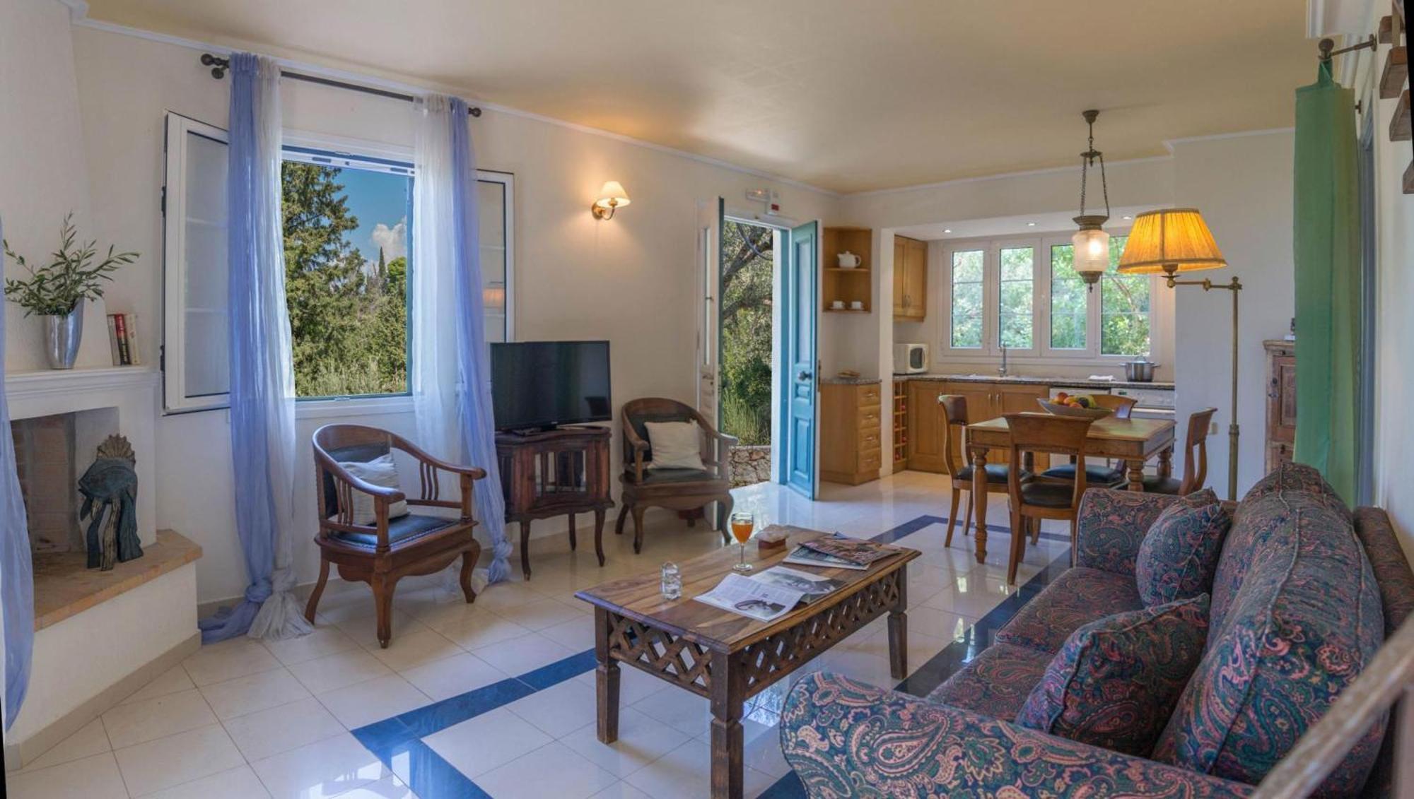 Agios Nikitas Villas Eksteriør billede