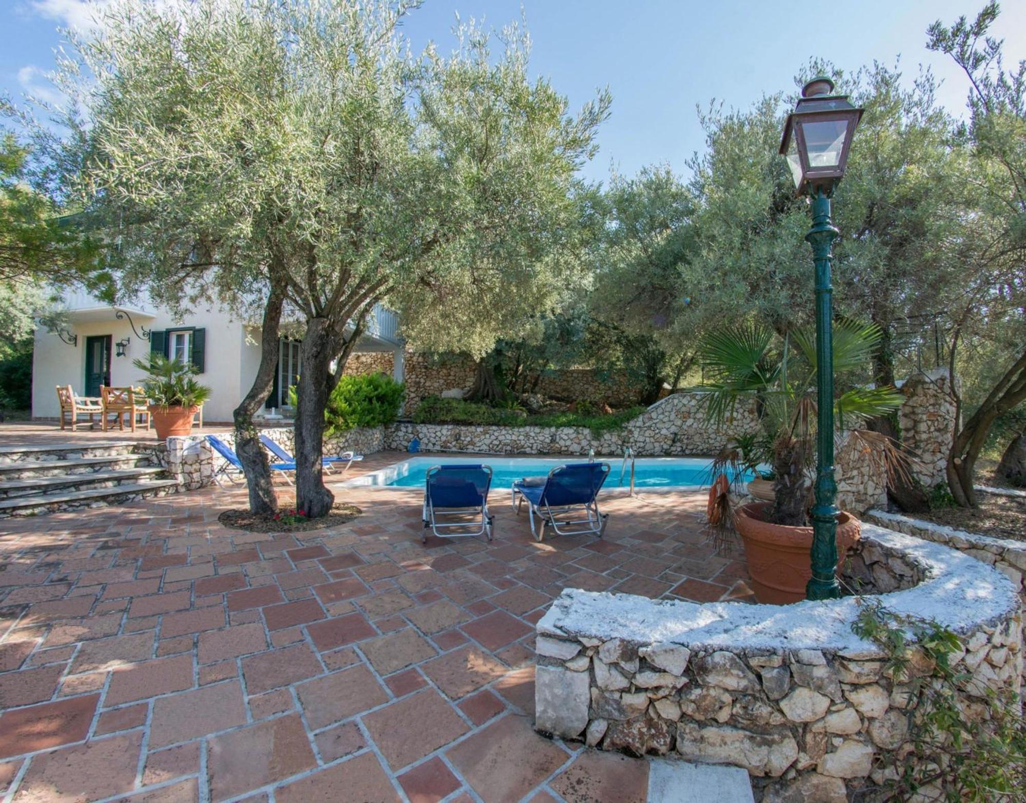 Agios Nikitas Villas Eksteriør billede