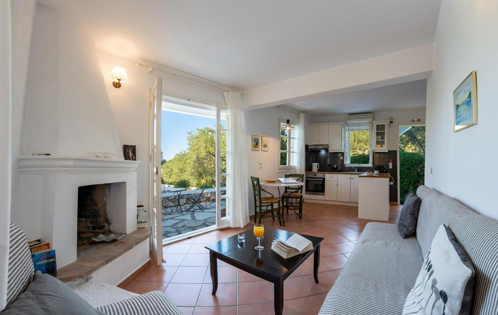 Agios Nikitas Villas Eksteriør billede